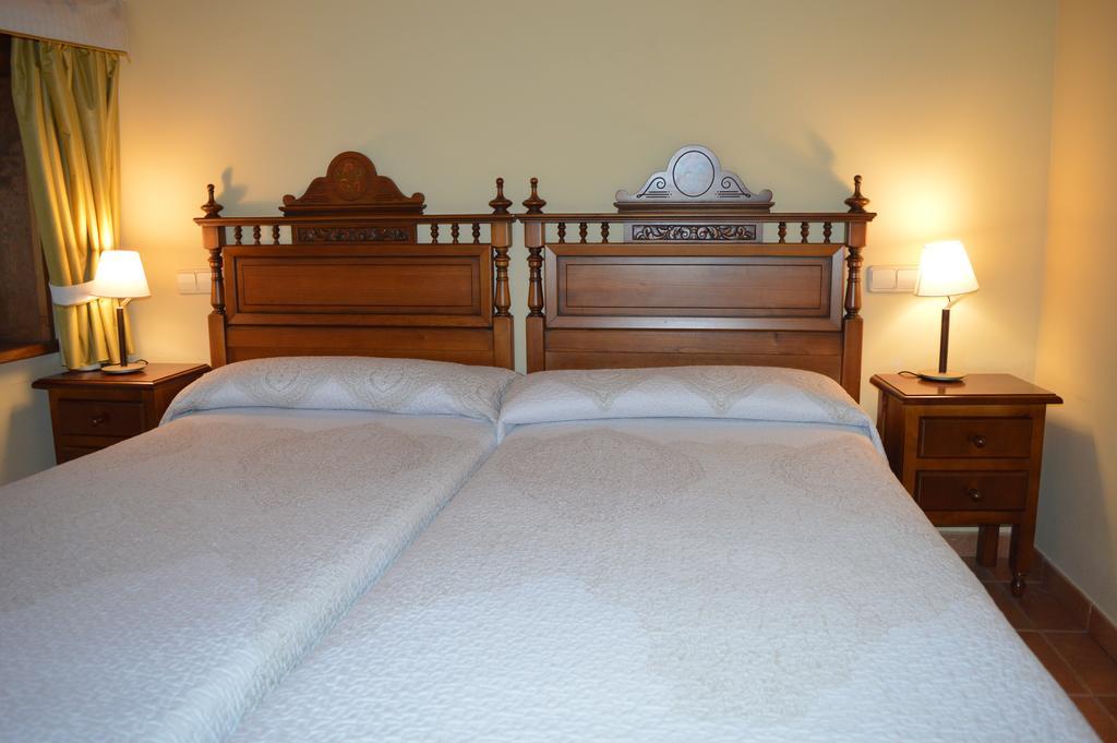 Hostal Reفينويسا المظهر الخارجي الصورة