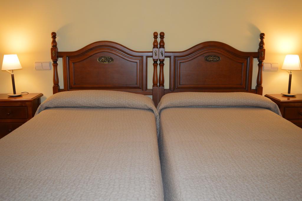 Hostal Reفينويسا المظهر الخارجي الصورة