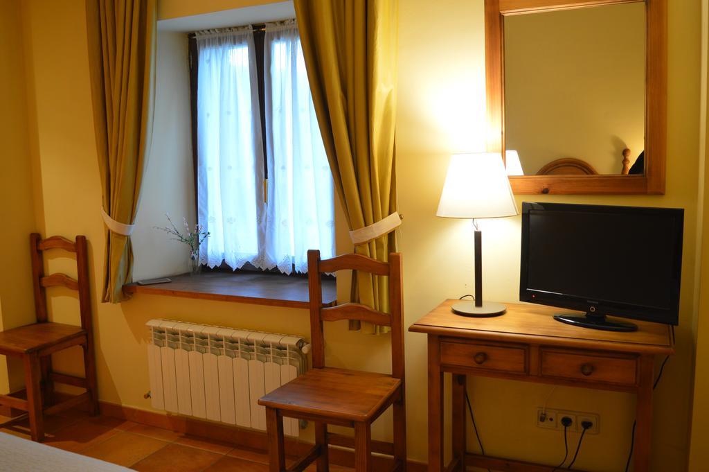 Hostal Reفينويسا المظهر الخارجي الصورة