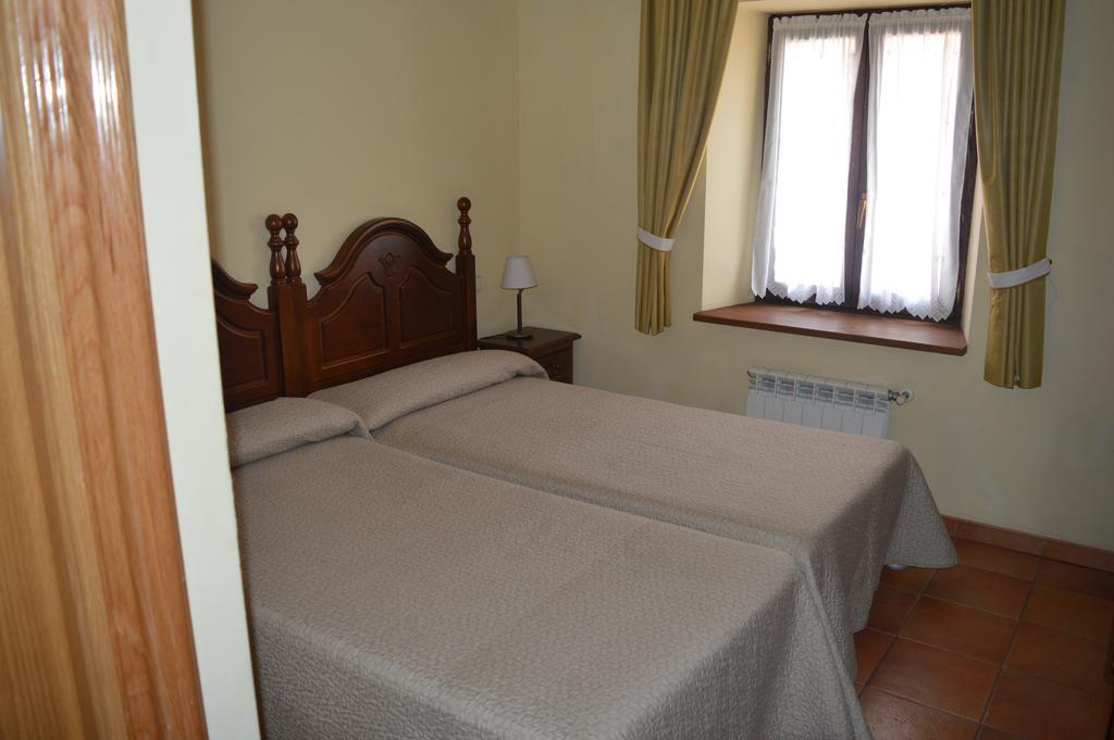 Hostal Reفينويسا المظهر الخارجي الصورة
